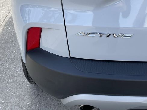 Used 2025 Ford Escape Active image 6