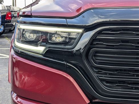 Used 2022 RAM 1500 Limited image 8