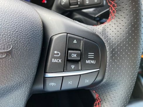 Used 2025 Ford Escape ST-Line Select image 19