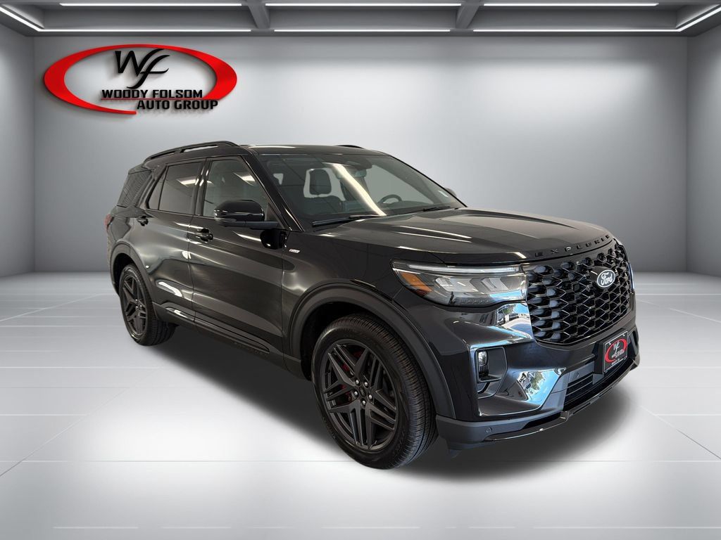 New 2027 Ford Explorer ST-Line w/ Premium Package AWD/4WD image 3