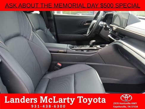Used 2026 Toyota Crown AWD/4WD image 34