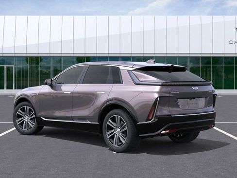 New 2026 Cadillac Lyriq Luxury image 3