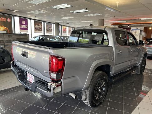 Used 2020 Toyota Tacoma SR5 image 6