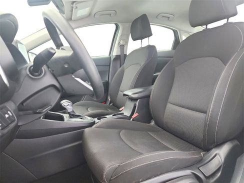 Used 2021 Kia Forte LXS image 11