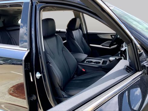 Certified 2026 Acura MDX FWD w/ Technology Package image 9
