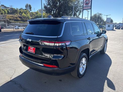 Certified 2024 Jeep Grand Cherokee L Laredo image 8