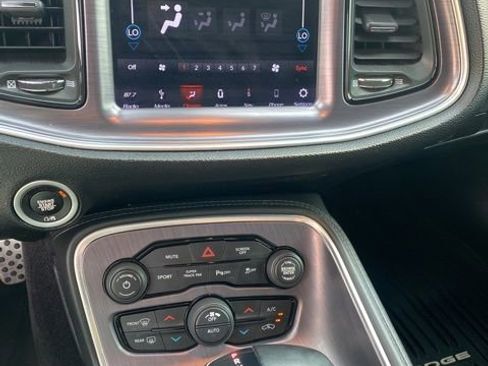 Used 2018 Dodge Challenger R/T Scat Pack RWD image 25