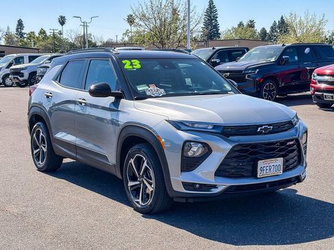 Certified 2023 Chevrolet TrailBlazer RS w/ Convenience Package image 5