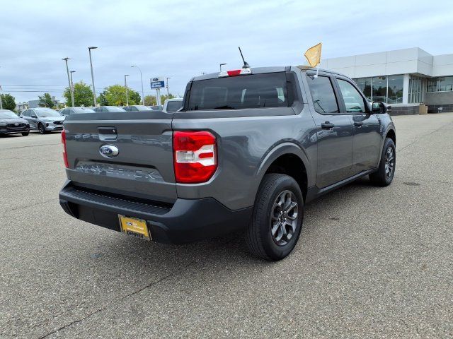 Certified 2022 Ford Maverick XLT FWD image 7