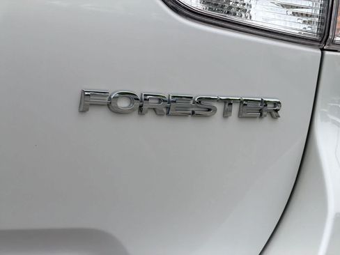 Certified 2022 Subaru Forester Limited AWD/4WD image 13