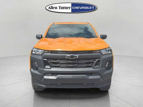 New 2026 Chevrolet Colorado W/T w/ WT Custom Package AWD/4WD image 2