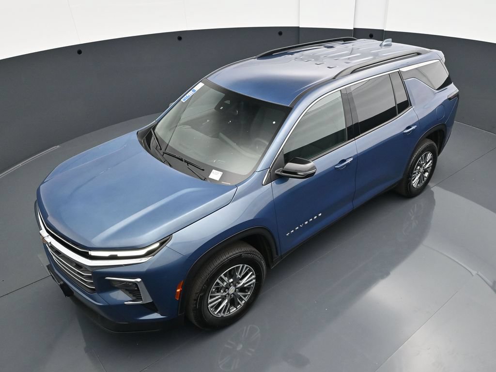 Used 2025 Chevrolet Traverse LT w/ LPO, Floor Liner Package AWD/4WD image 35