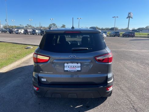 Used 2021 Ford EcoSport SE w/ SE Convenience Package image 6