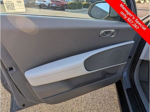 Used 2024 Hyundai Ioniq 6 SEL AWD/4WD image 15