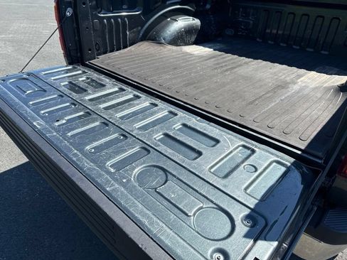 Used 2018 Ford F150 XLT w/ Equipment Group 302A Luxury AWD/4WD image 21