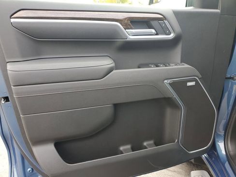 New 2026 GMC Sierra 1500 Elevation image 13