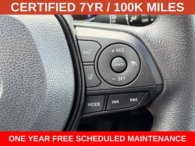 Used 2023 Toyota RAV4 AWD Hybrid image 23