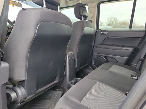 Used 2015 Jeep Patriot Sport w/ Power Value Group image 13