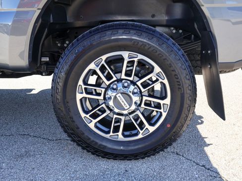 Used 2024 Ford F350 Lariat w/ Lariat Ultimate Package image 39