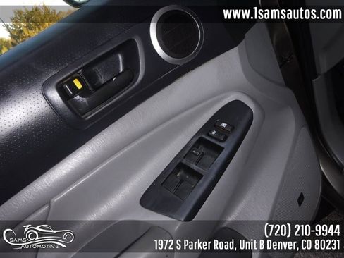 Used 2013 Toyota Tacoma 4WD Double Cab V6 AT (Natl) w/ TRD Sport Pkg image 31