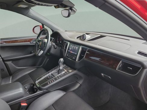 Used 2017 Porsche Macan GTS image 22