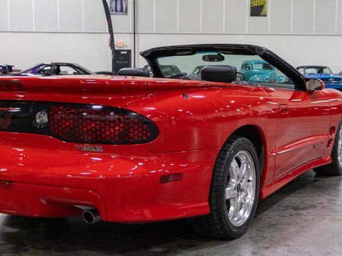 Used 2001 Pontiac Firebird Trans Am RWD image 30