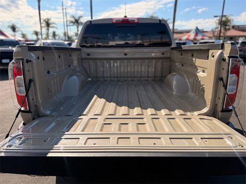 Used 2022 GMC Canyon AT4 w/ Trailering Package image 6