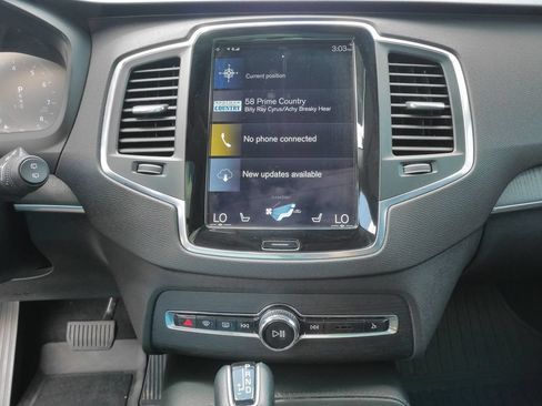 Used 2020 Volvo XC90 T5 Momentum w/ Protection Package AWD/4WD image 30