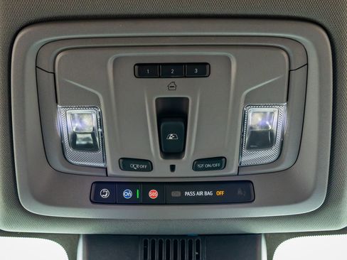 Used 2025 Chevrolet Silverado 2500 LTZ w/ Trail Boss Package image 29