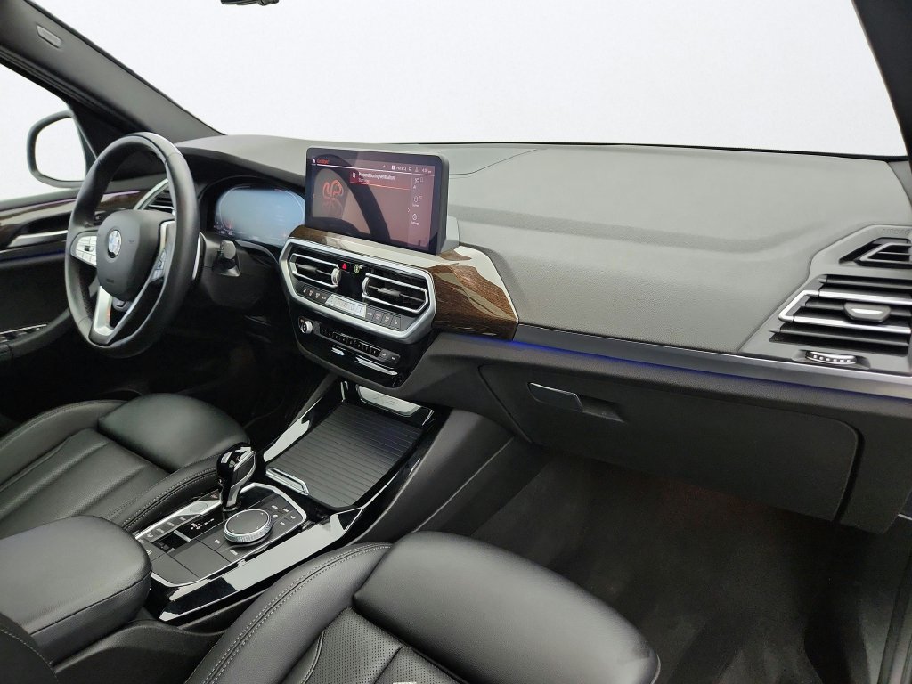 Used 2024 BMW X3 xDrive30i AWD/4WD image 29