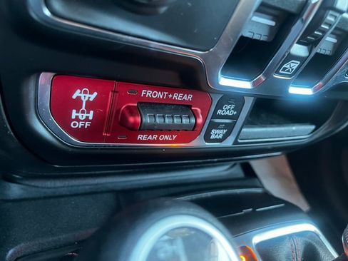 Used 2021 Jeep Gladiator Rubicon image 49