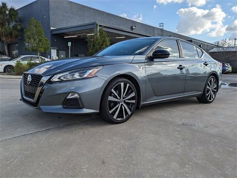 Used 2021 Nissan Altima 2.0 SR image 10