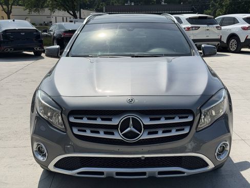 Used 2018 Mercedes-Benz GLA 250 4MATIC w/ Premium Package image 3