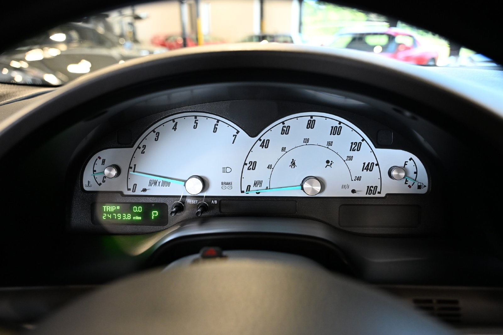 Used 2002 Ford Thunderbird RWD image 22