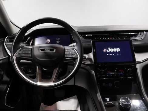 Used 2022 Jeep Grand Cherokee L Limited image 14