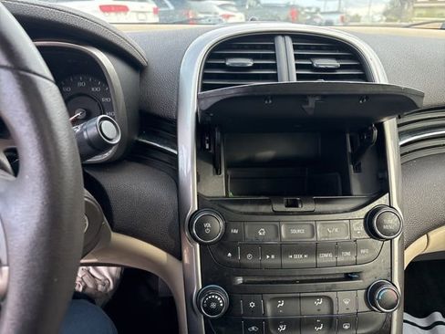 Used 2015 Chevrolet Malibu LT w/ Power Convenience Package image 23