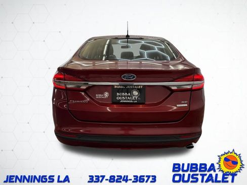 Used 2018 Ford Fusion SE w/ Fusion SE Technology Package image 5
