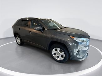 Used 2019 Toyota RAV4 XLE image 1