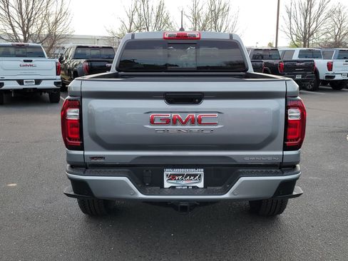 New 2026 GMC Canyon Denali image 4