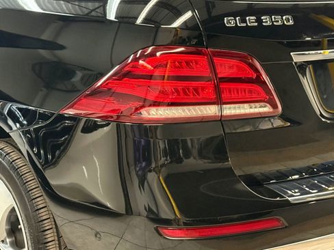 Used 2016 Mercedes-Benz GLE 350 w/ Premium Package image 12