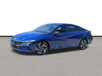 Used 2025 Hyundai Elantra Sport FWD video 1