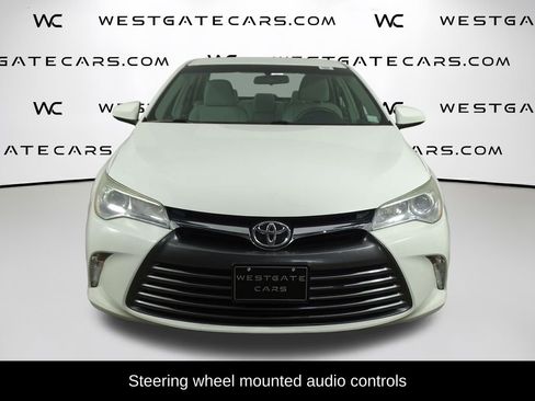 Used 2017 Toyota Camry LE image 2