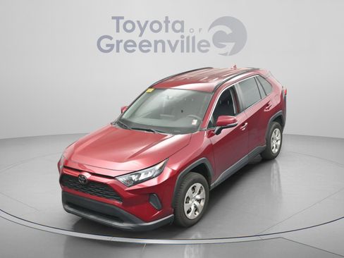 Used 2021 Toyota RAV4 LE image 25