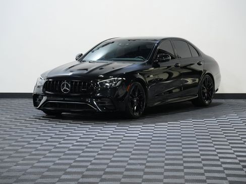Used 2022 Mercedes-Benz E 53 AMG 4MATIC Sedan image 3