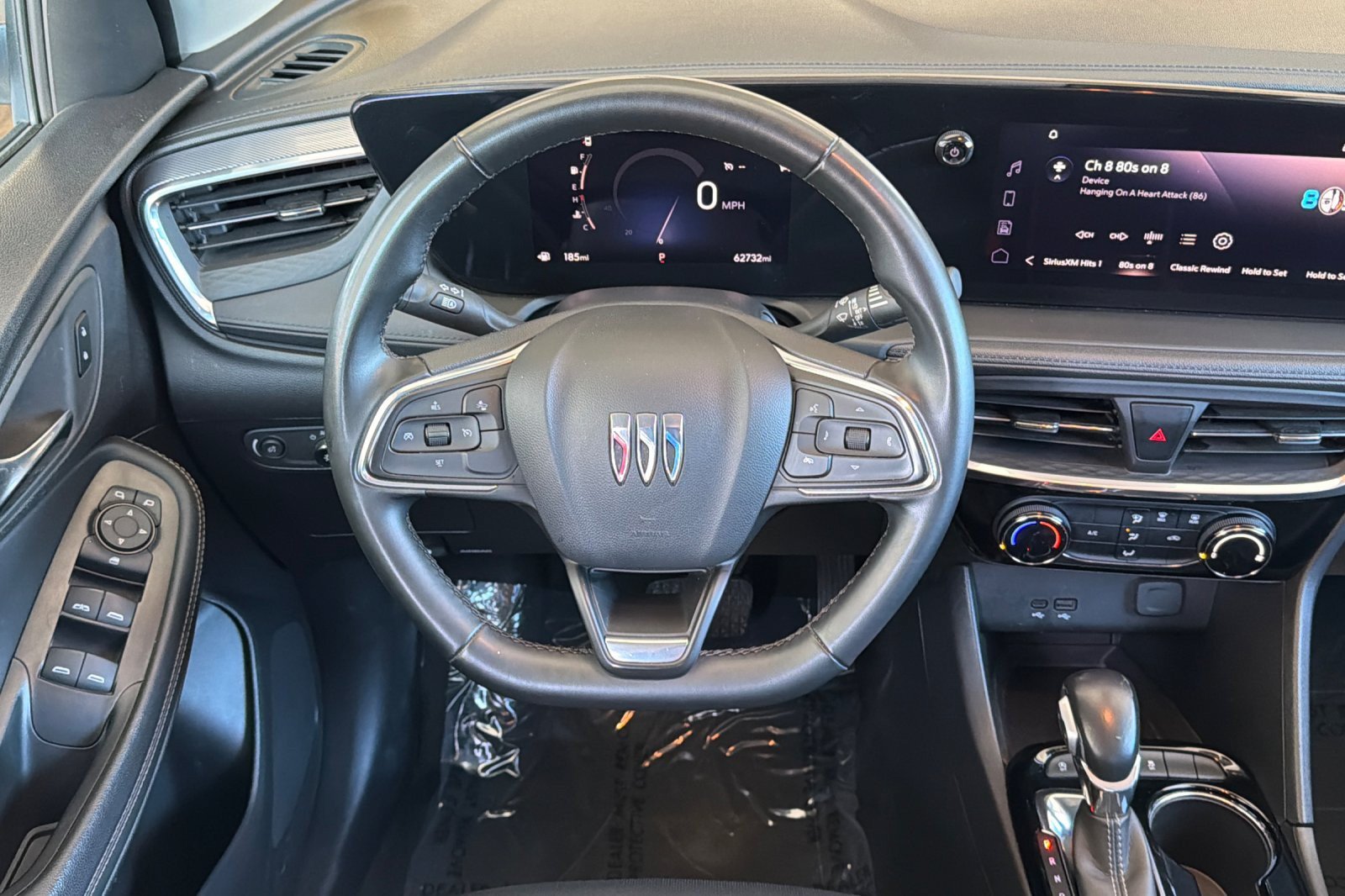 Used 2024 Buick Encore GX Sport Touring AWD/4WD image 11