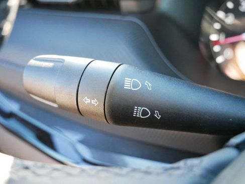 New 2026 Jeep Compass Latitude image 39