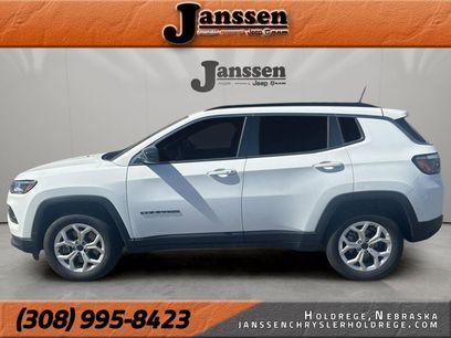 Used 2025 Jeep Compass Latitude
