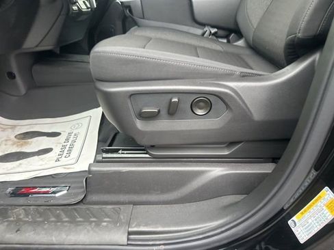 New 2026 Chevrolet Silverado 1500 Custom Trail Boss w/ Midnight Edition image 17