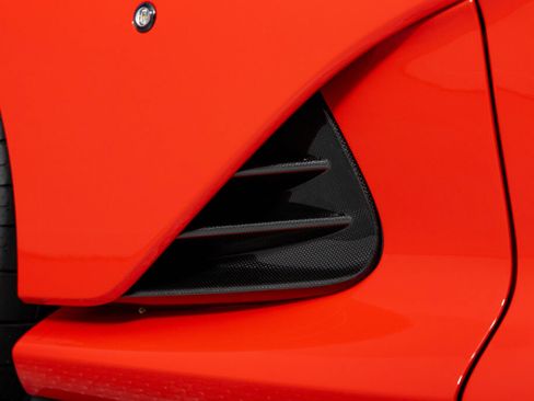 Used 2023 Ferrari 812 Competizione RWD image 19