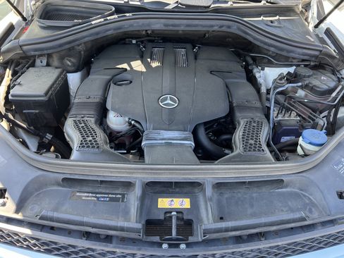 Used 2016 Mercedes-Benz GLE 400 4MATIC image 36